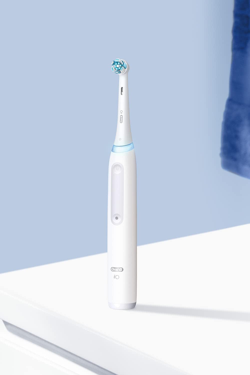 百靈Oral-B- iO3s 微震科技電動牙刷(白色)_YOUTW_826